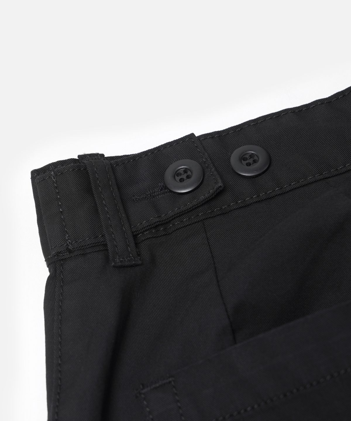 프리즘웍스(FRIZMWORKS) CHINO WIDE FATIGUE SHORTS _ BLACK