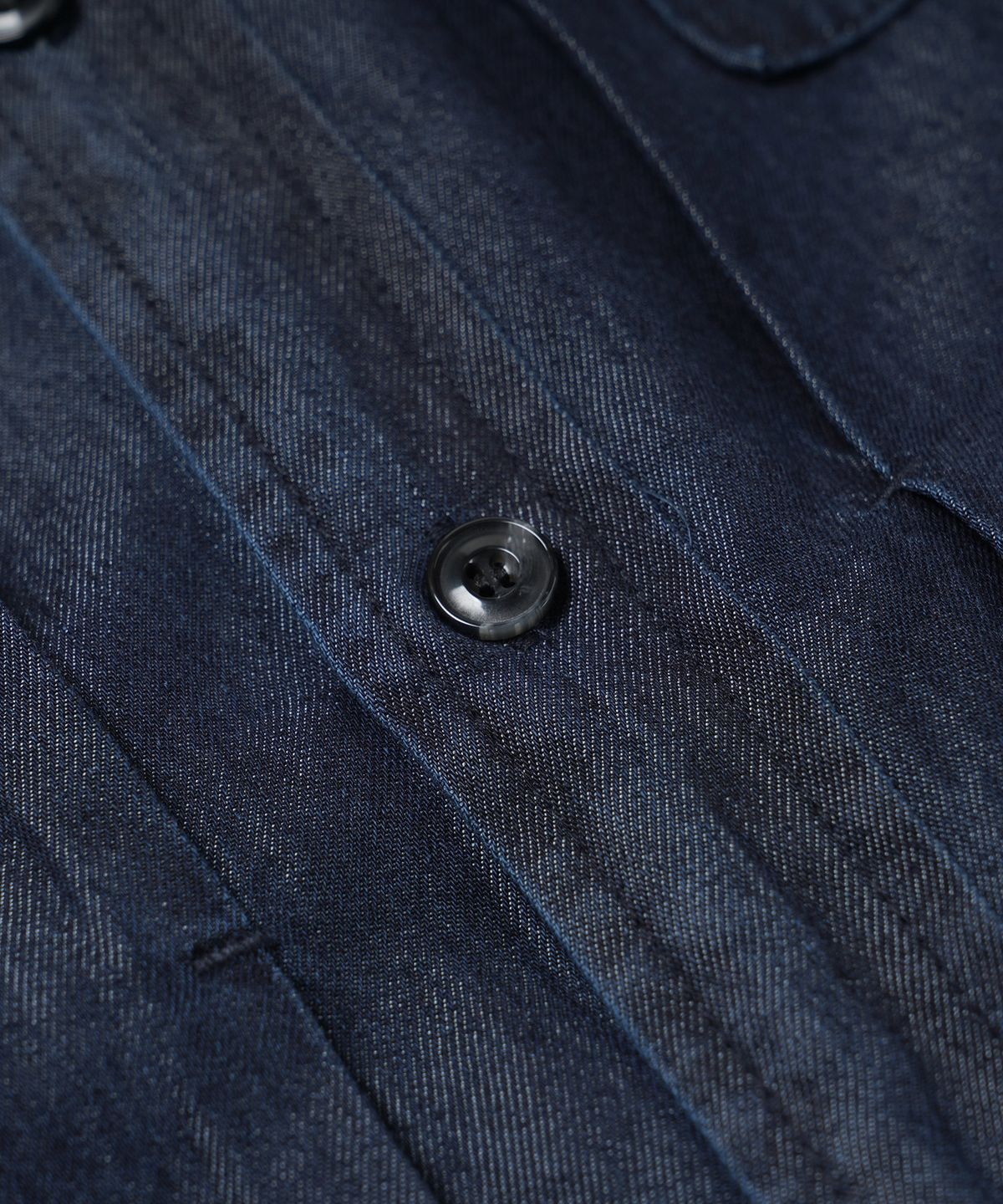 프리즘웍스(FRIZMWORKS) TENCEL DENIM TRUCKER HALF SHIRT _ INDIGO