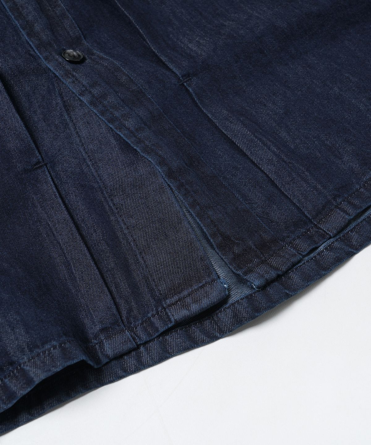 프리즘웍스(FRIZMWORKS) TENCEL DENIM TRUCKER HALF SHIRT _ INDIGO