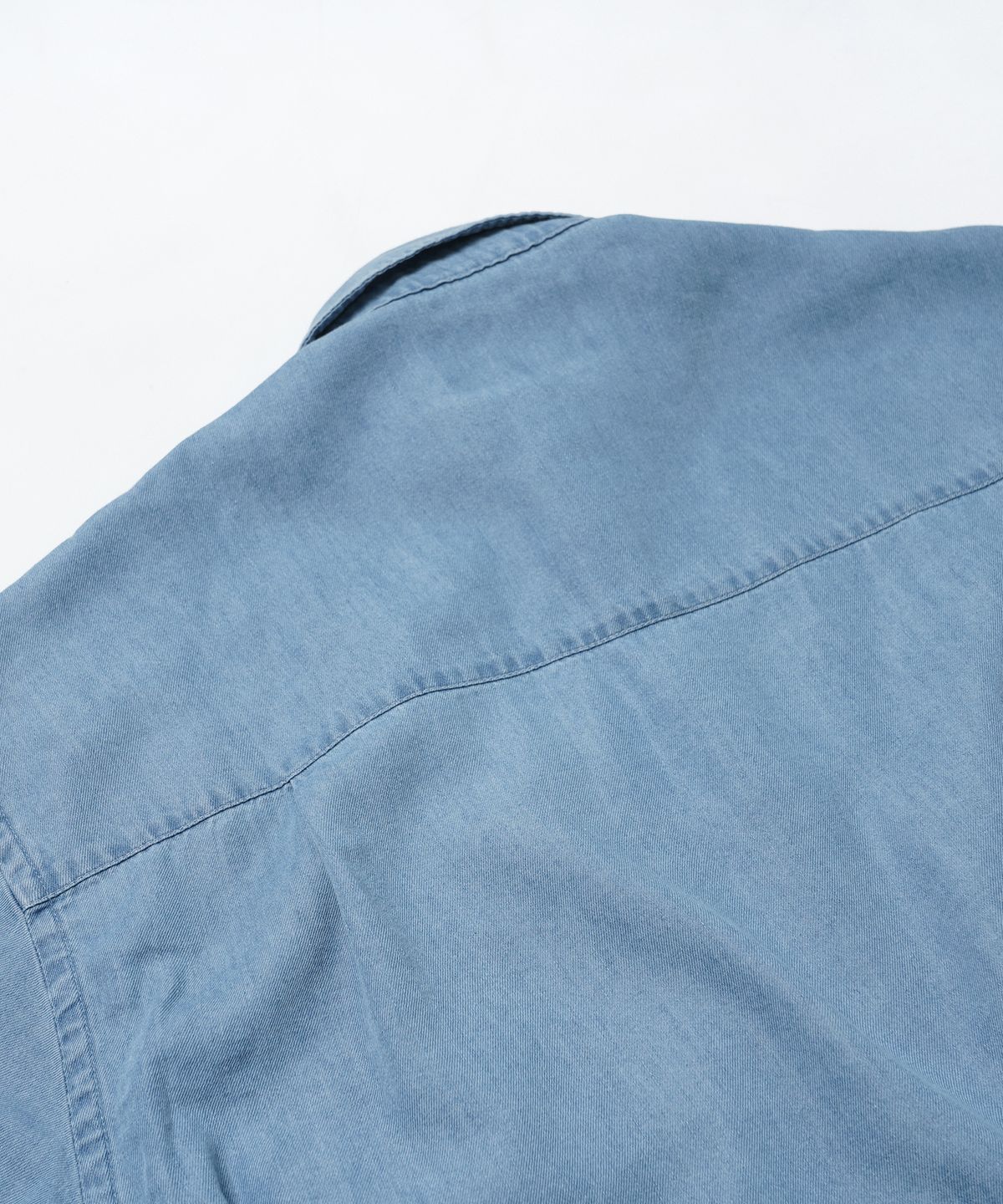 프리즘웍스(FRIZMWORKS) TENCEL DENIM TRUCKER HALF SHIRT _ LIGHT BLUE
