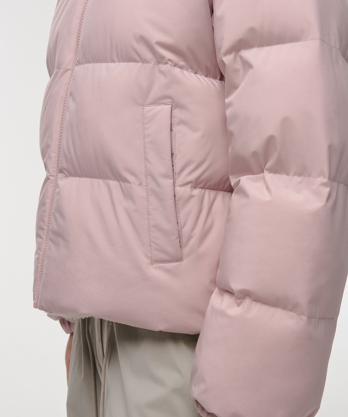 무신사 스탠다드 우먼(MUSINSA STANDARD WOMAN) 우먼즈 데일리 푸퍼 리버서블 플리스 숏 패딩 재킷 [핑크/크림]
