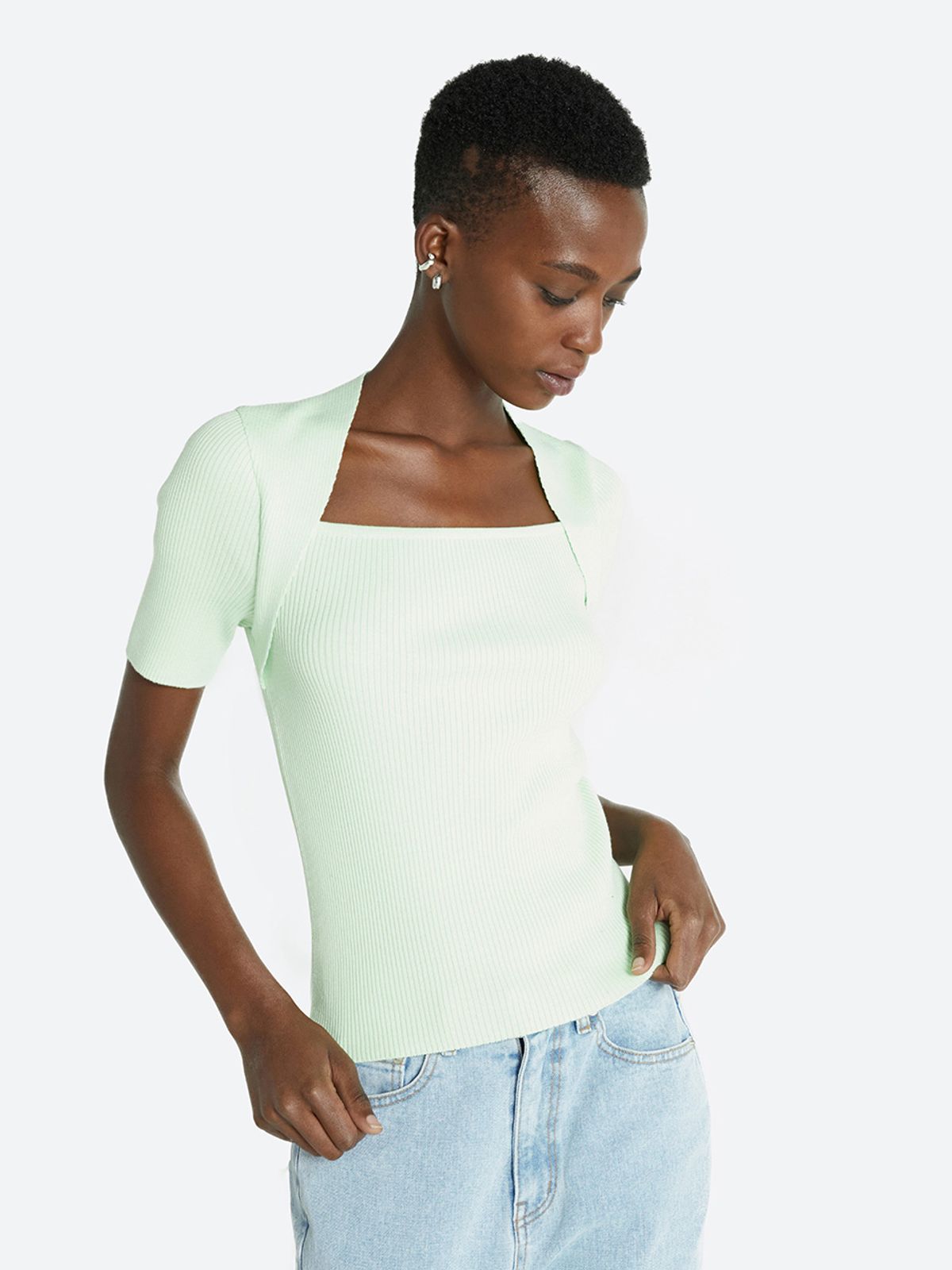 해브레스(HAVELESS) ELLA MODAL SQUARE NECK KNIT TOP LIME