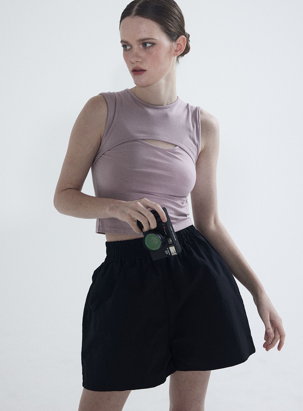 인터레스트(INTEREST) WINDREAKER SHORTS_BLACK