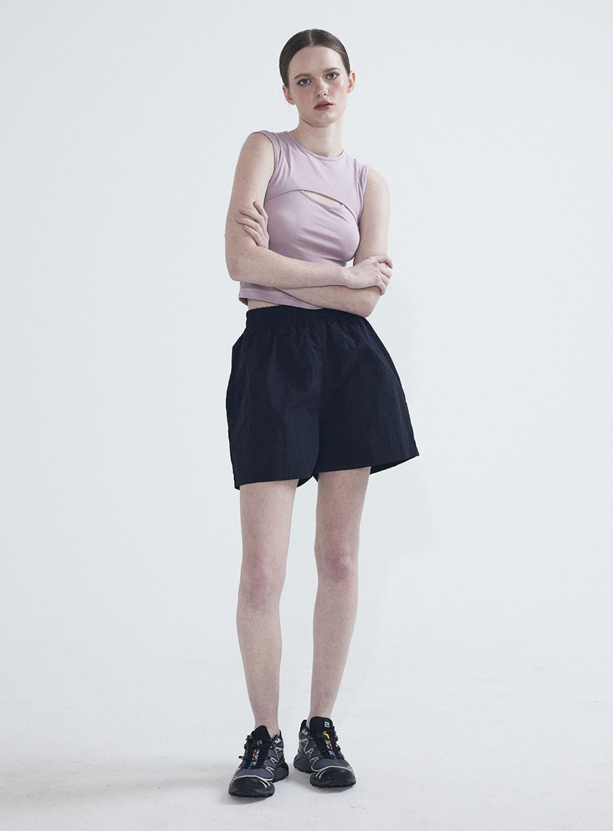 인터레스트(INTEREST) WINDREAKER SHORTS_BLACK