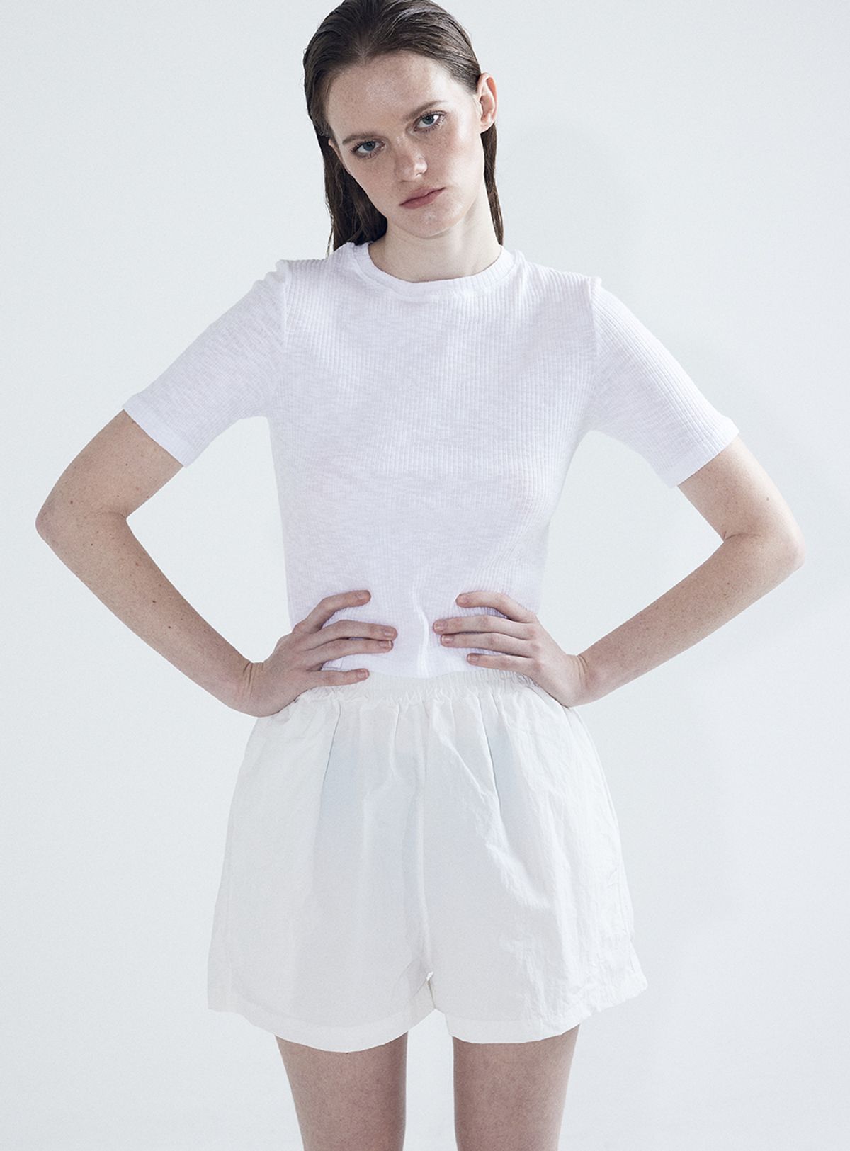 인터레스트(INTEREST) WINDREAKER SHORTS_WHITE