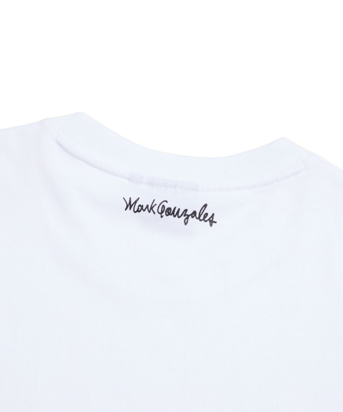 마크곤잘레스(MARK GONZALES) 엔젤 박스로고 그래픽 반팔 티셔츠 - WHITE