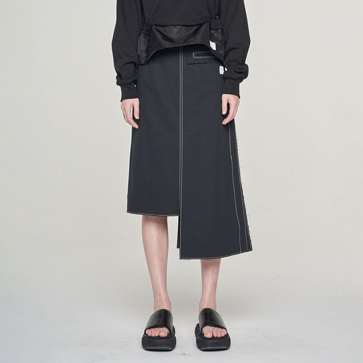 래코드(RECODE) [여성] Asymmetry Linen Midi Skirt_RQKAM23558BKX