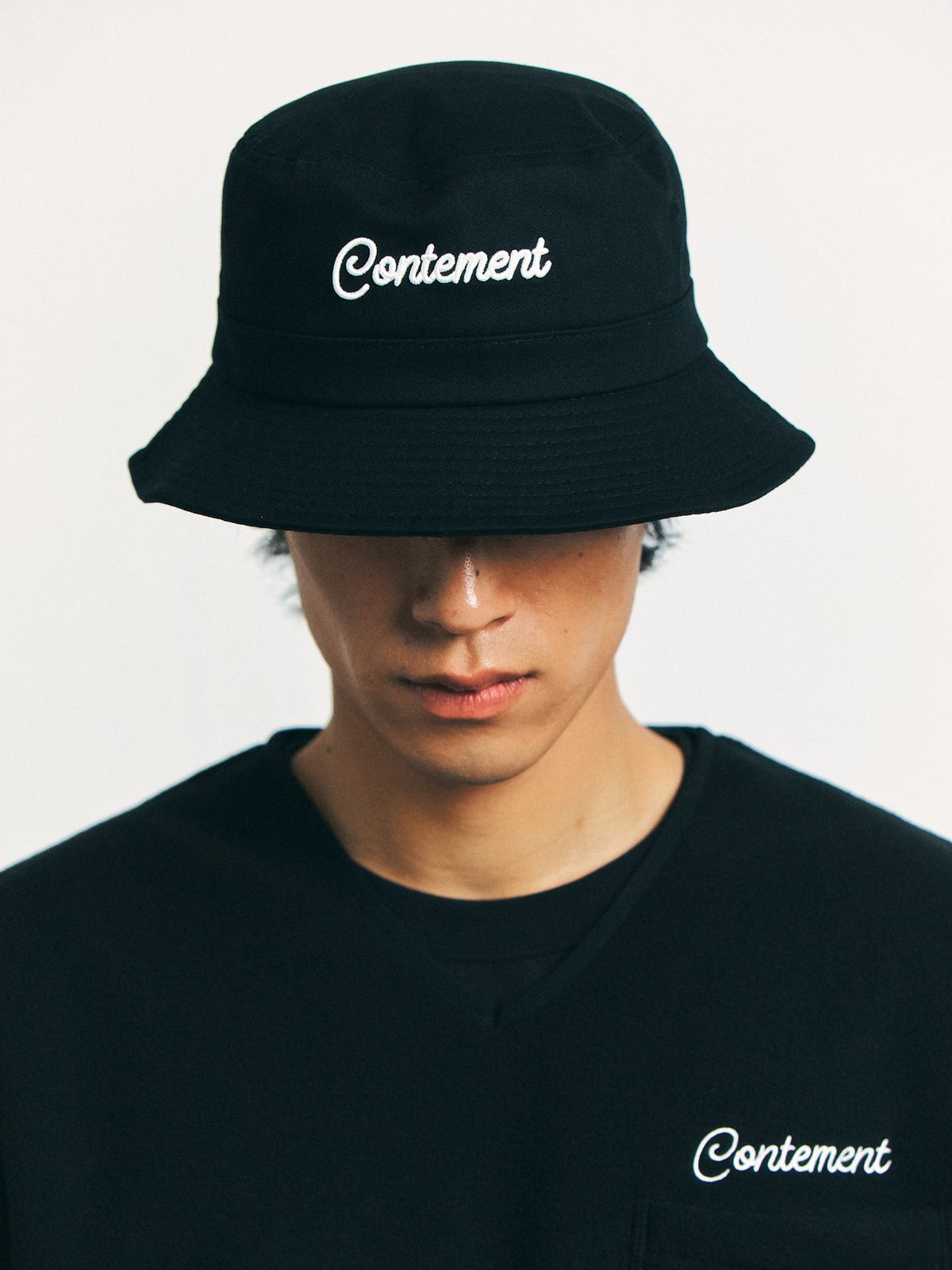 컨티먼트(CONTEMENT) VINTAGE LOGO BUCKET HAT