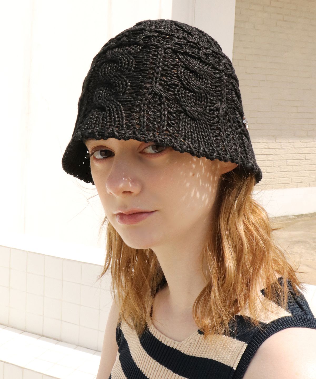 엘케블룸(ELKE BLOEM) JULY BLACK BUCKET HAT