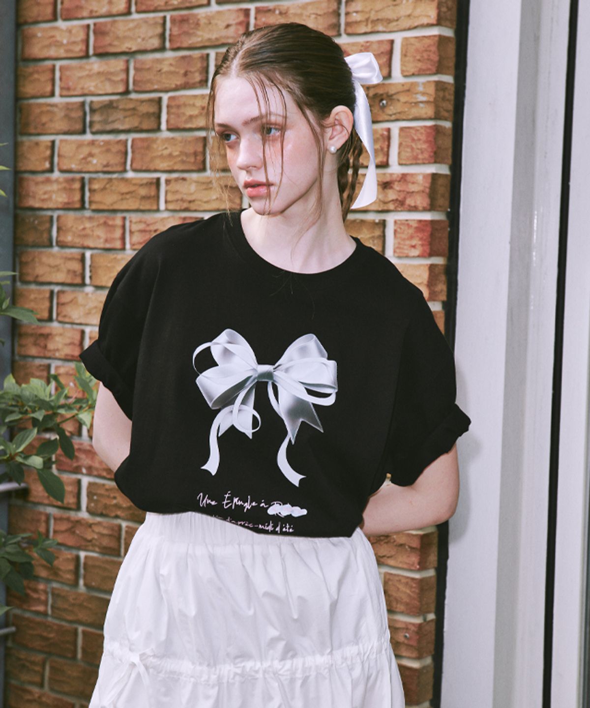 론론(RONRON) DOUBLE RIBBON OVER FIT T SHIRT BLACK