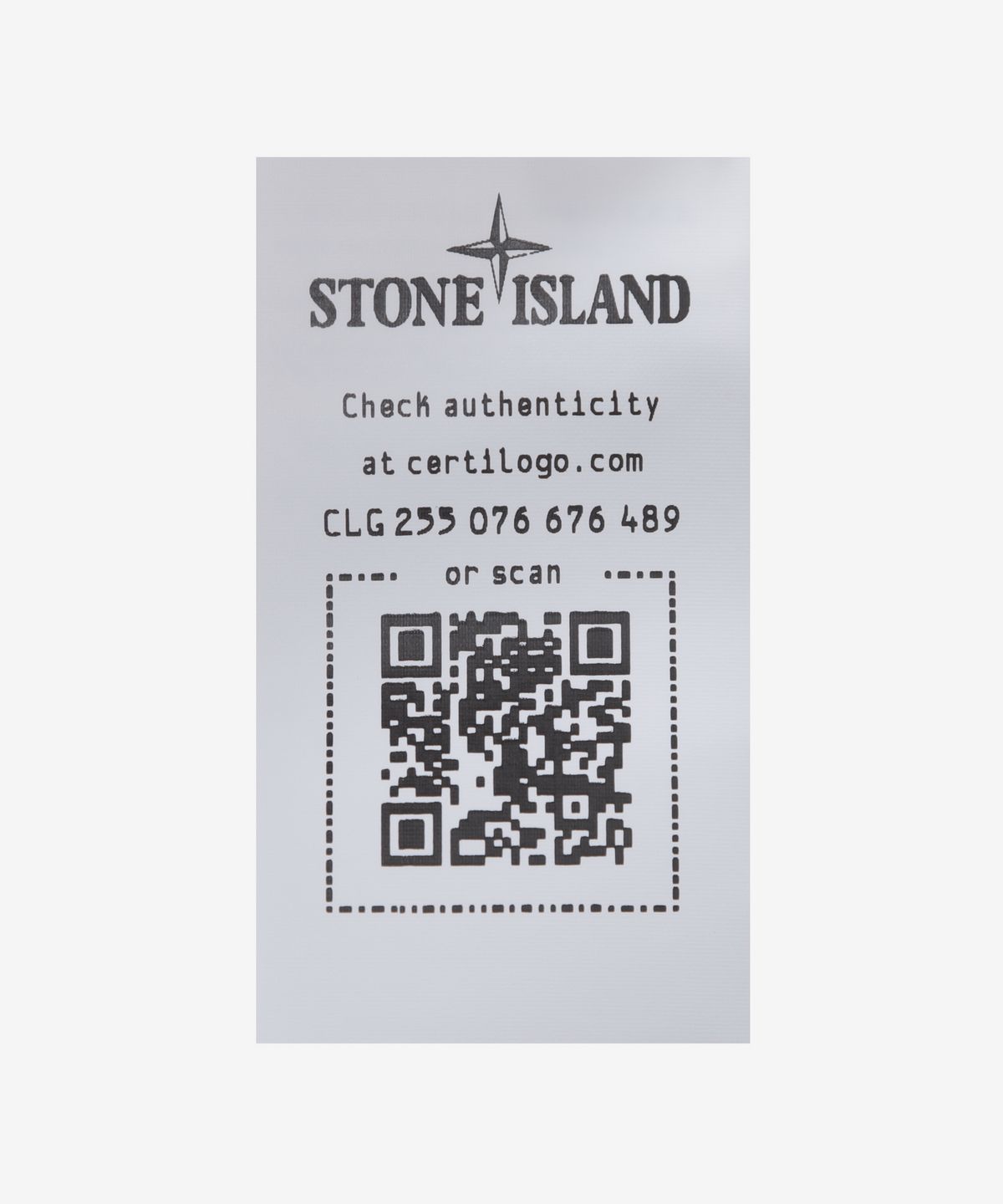 스톤아일랜드(STONE ISLAND) 남성 쉐도우 프로젝트 와펜 패치 라운드 니트 - 블랙 / 77195061SV0029