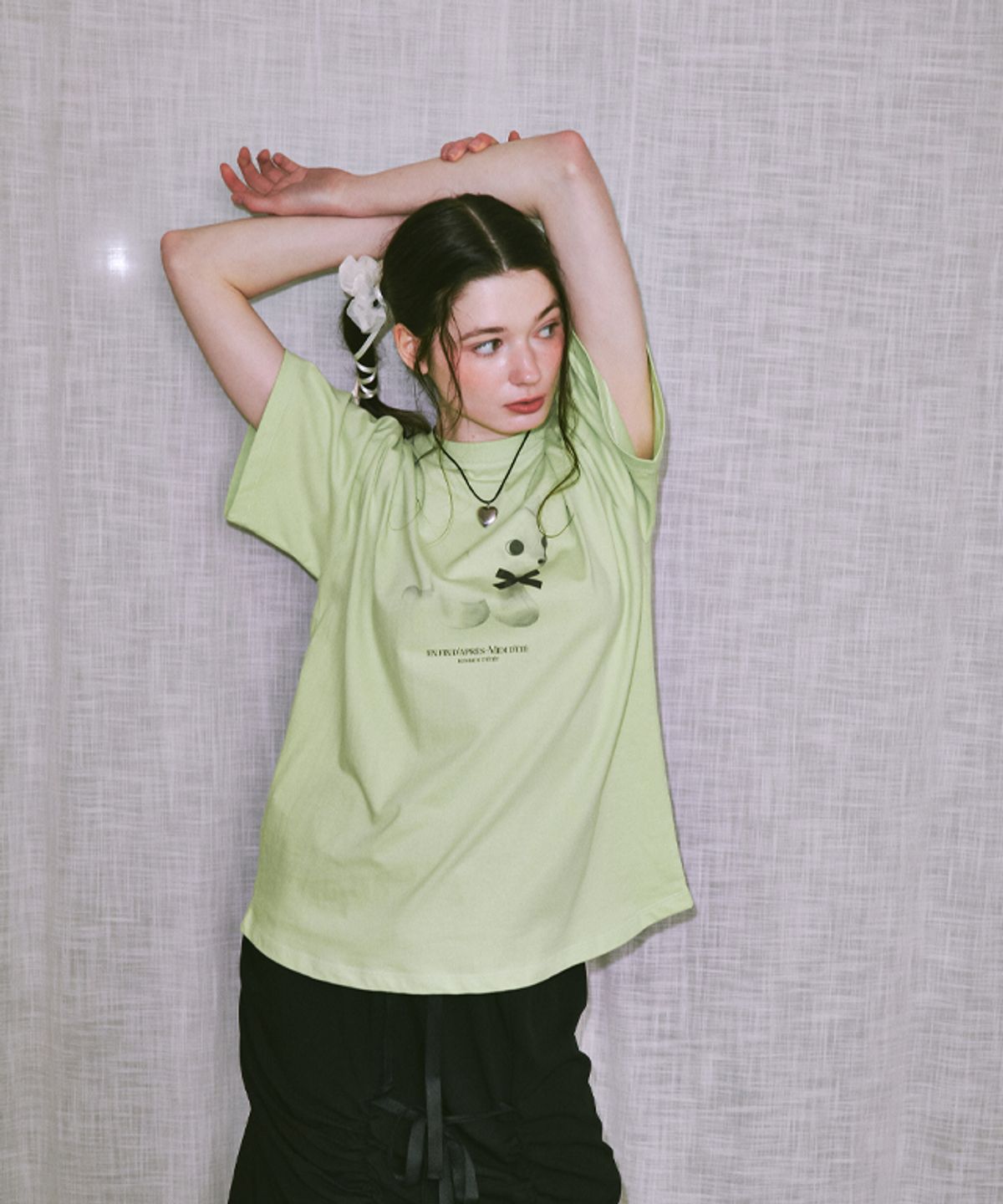 론론(RONRON) KITTEN RIBBON T SHIRT LIME