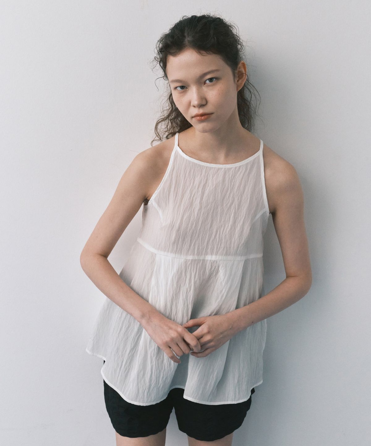 마이스(MAIS) BALLOON TUCK BLOUSE / WHITE