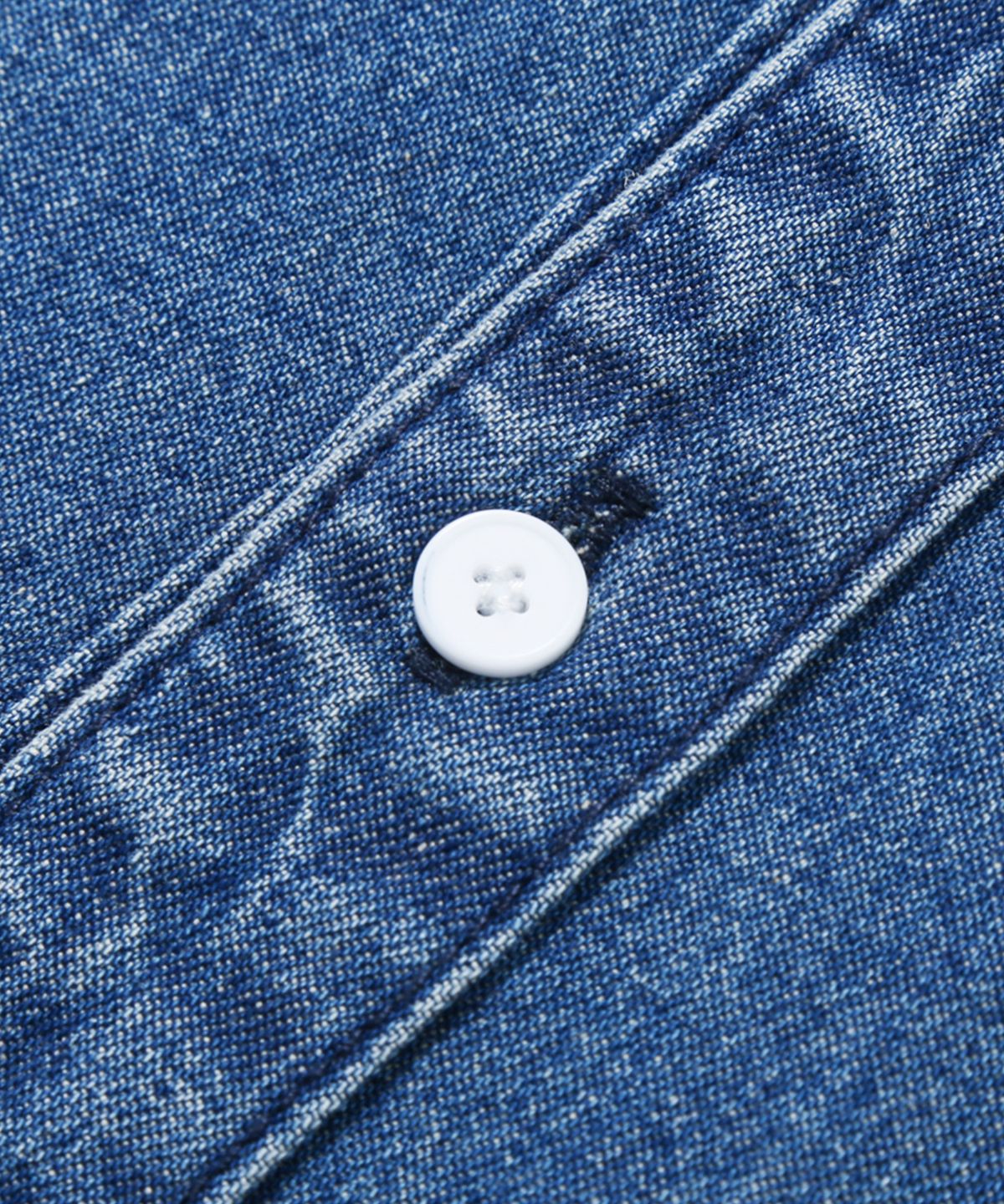 트릴리온(TRILLION) 스톤 워싱 오버핏 데님 반팔 셔츠 (MIDDLE BLUE)