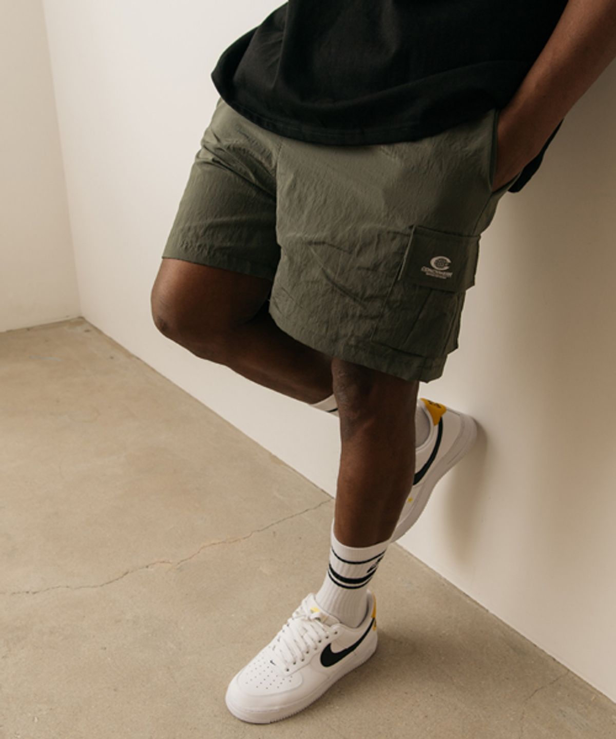 콘치웨어(CONCHWEAR) 에어리 포켓 데일리 숏 PT (4colors)
