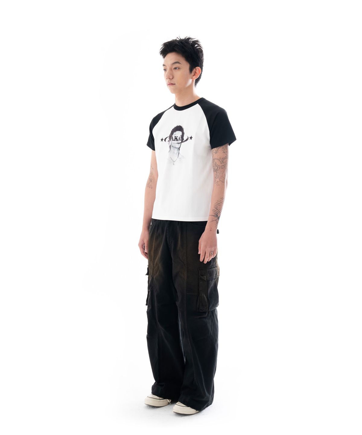 아캄(AAKAM) Knee Pin-tuck Wide Cargo Pants (Washed Black)