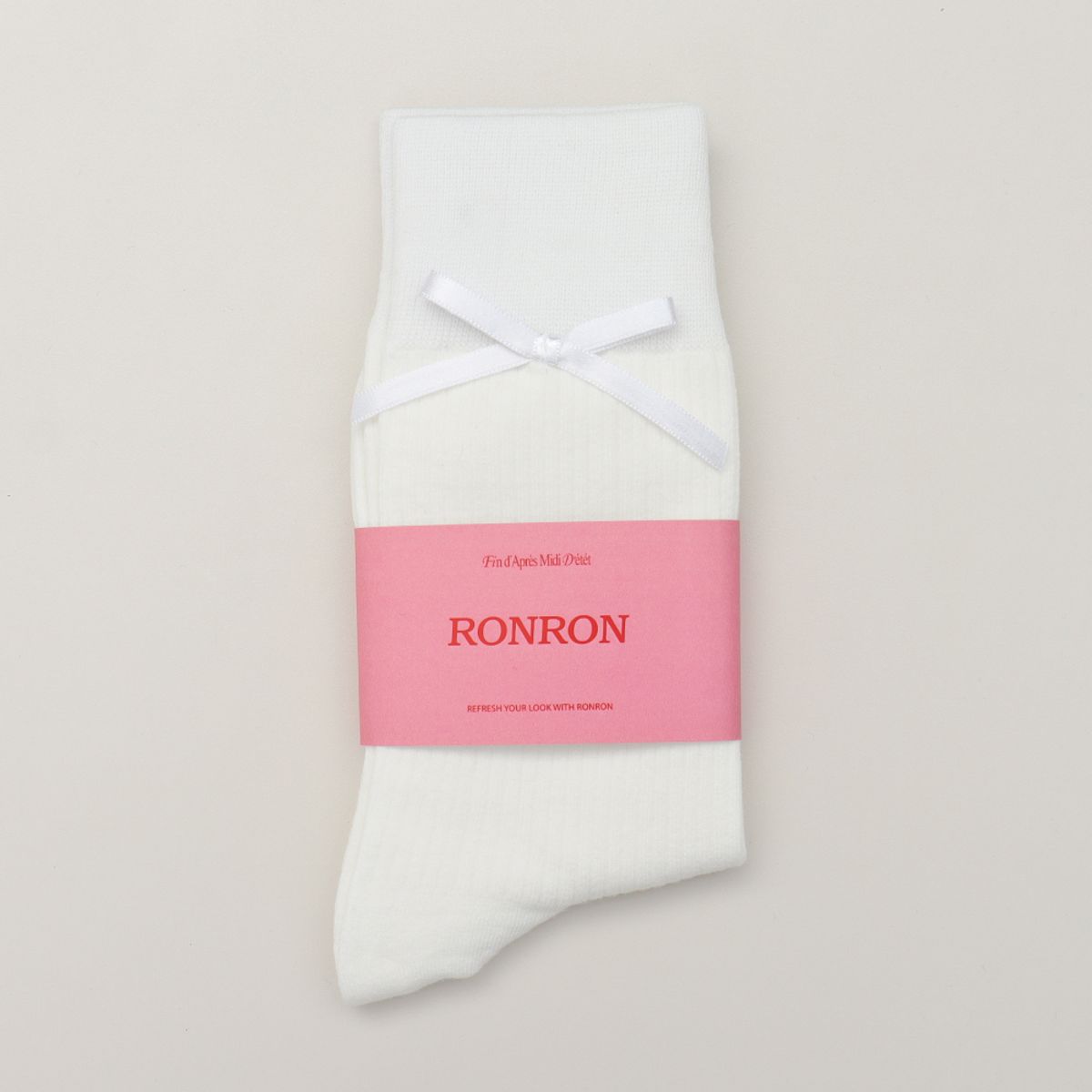론론(RONRON) RIBBON POINT SOCKS WHITE