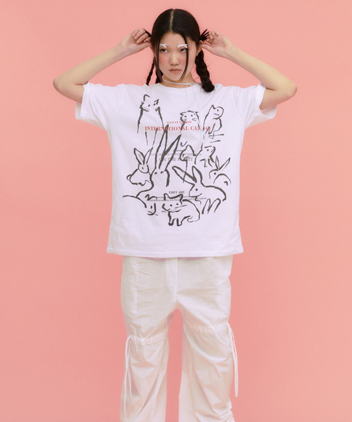 론론(RONRON) CAT DAY OVER FIT T SHIRTS WHITE