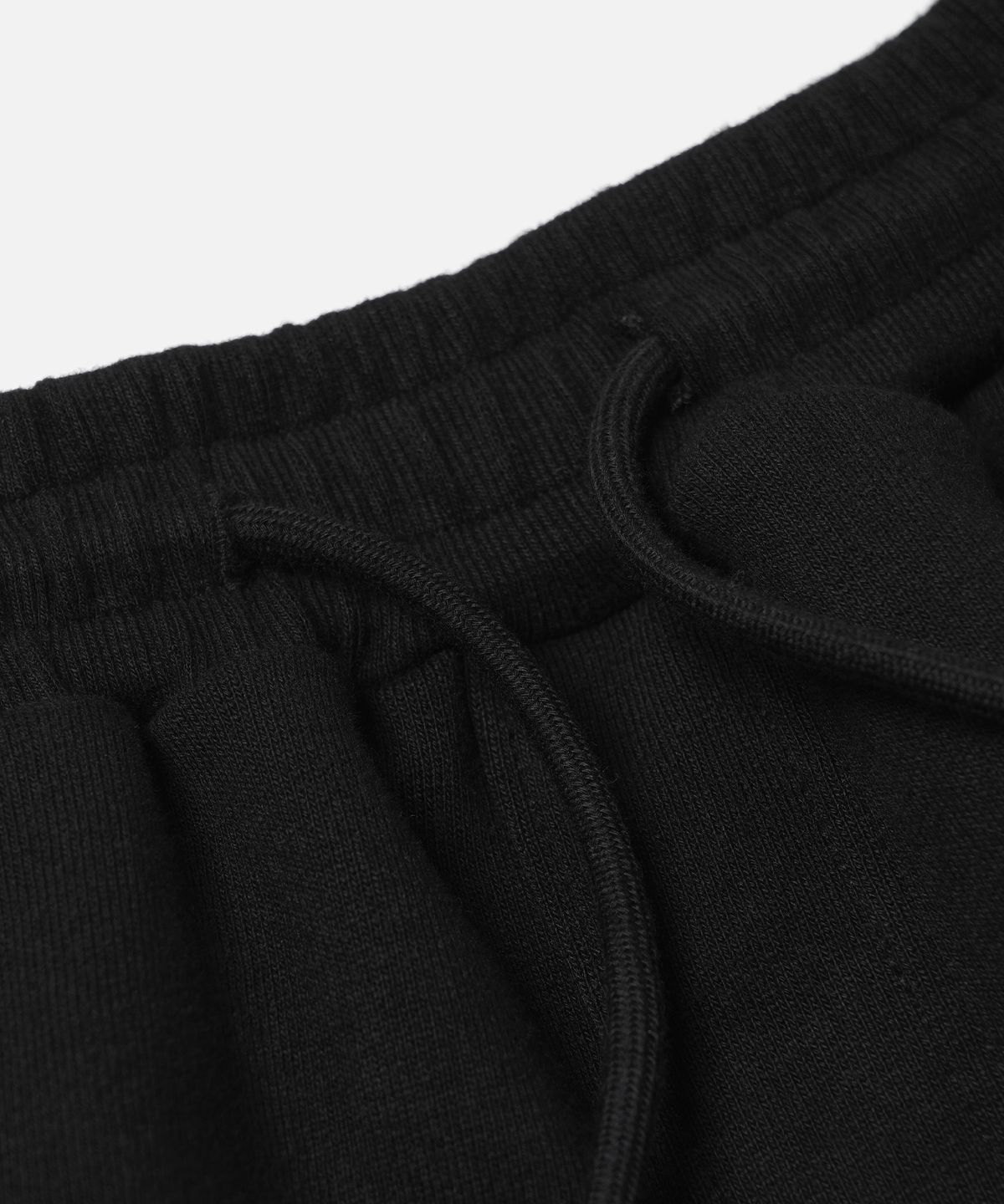 프리즘웍스(FRIZMWORKS) ONE TUCK SWEAT SHORTS _ BLACK