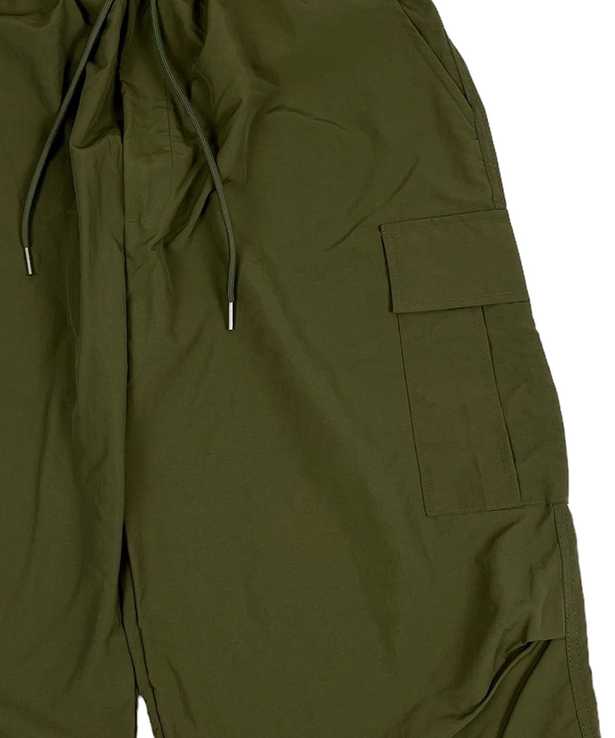 스케이터락(SK8ER ROCK) Nylon Cargo Wide Long Half Pants Khaki