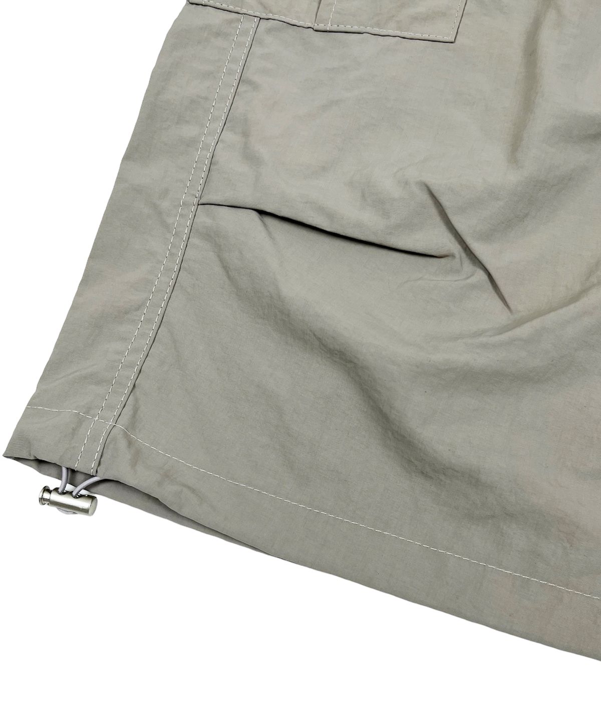 스케이터락(SK8ER ROCK) Nylon Cargo Wide Long Half Pants Beige