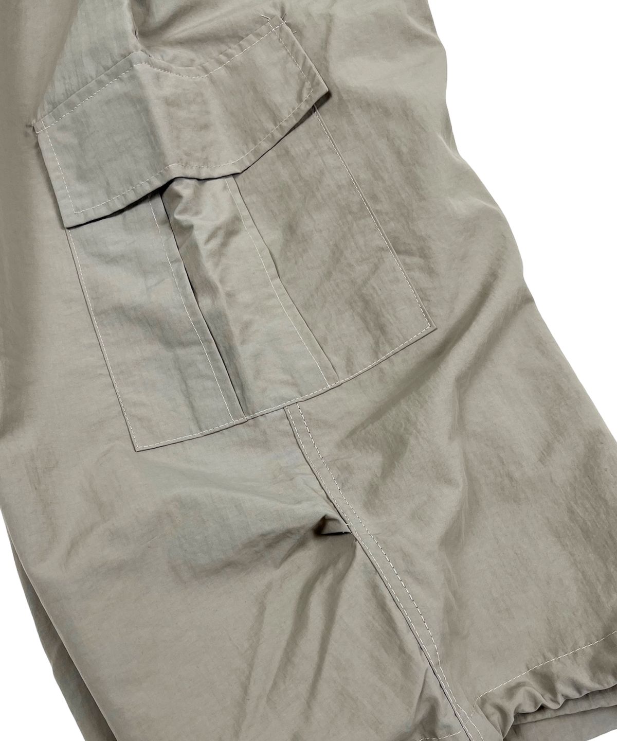 스케이터락(SK8ER ROCK) Nylon Cargo Wide Long Half Pants Beige