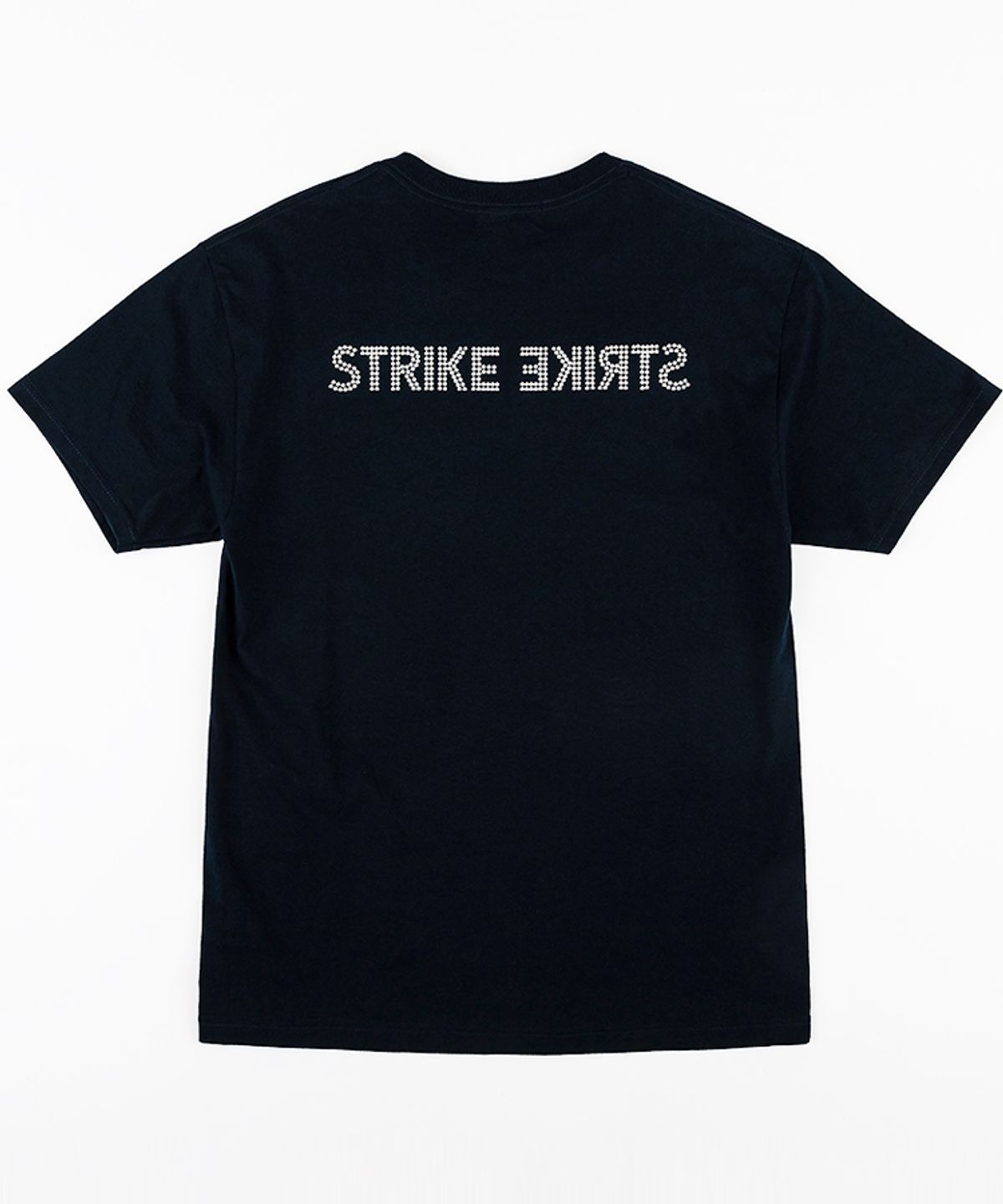 스트라이크(STRIKE) Stud Reversal Logo Regular T-Shirt (NAVY)