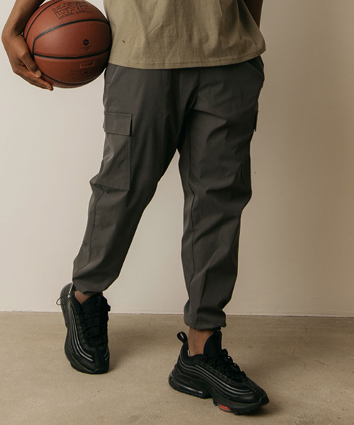 콘치웨어(CONCHWEAR) 데일리무드 카고 조거 PT (3colors)