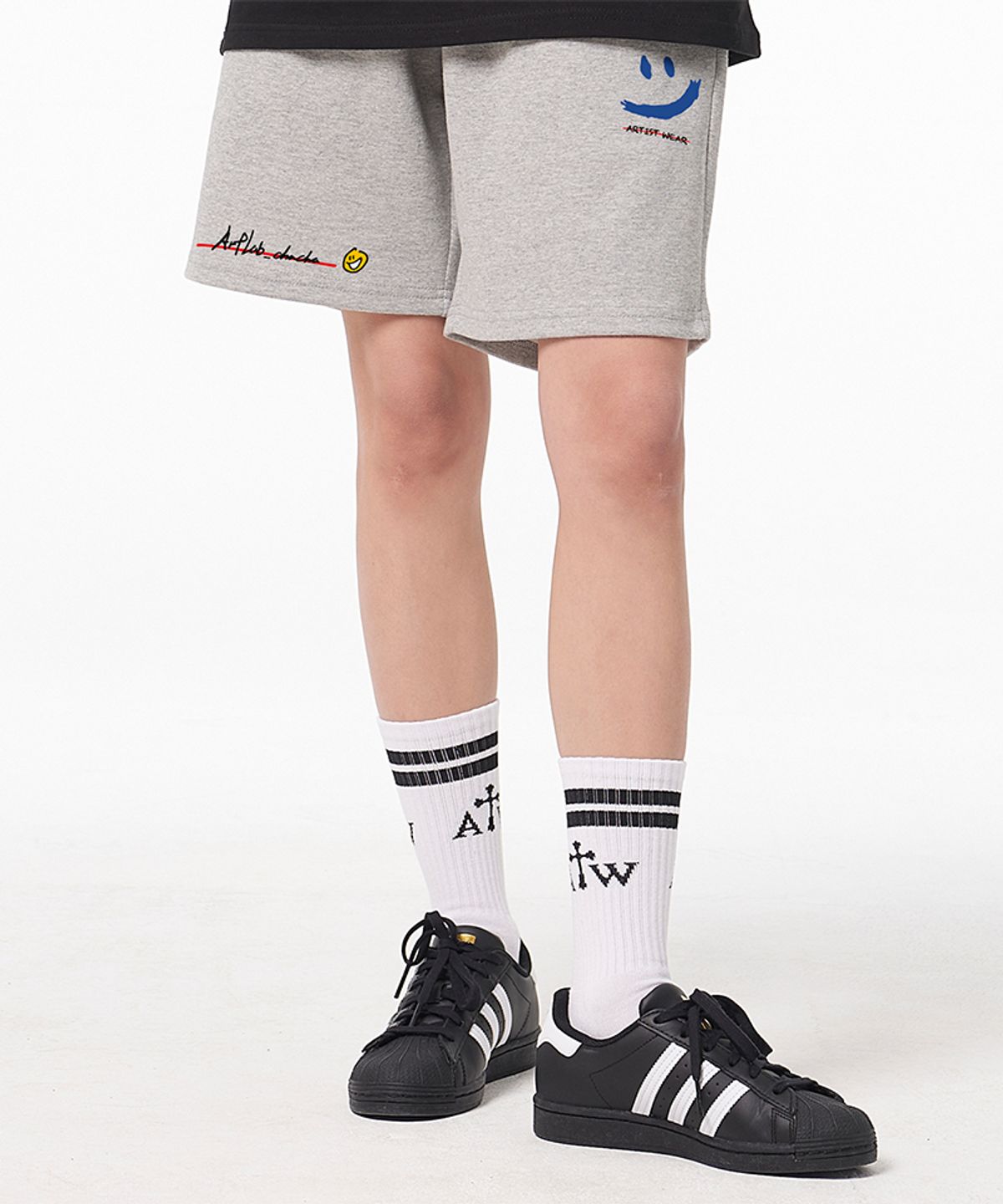 아티스트웨어(ARTISTWEAR) [ATW X 아트랩차차] 수퍼해피 하프팬츠