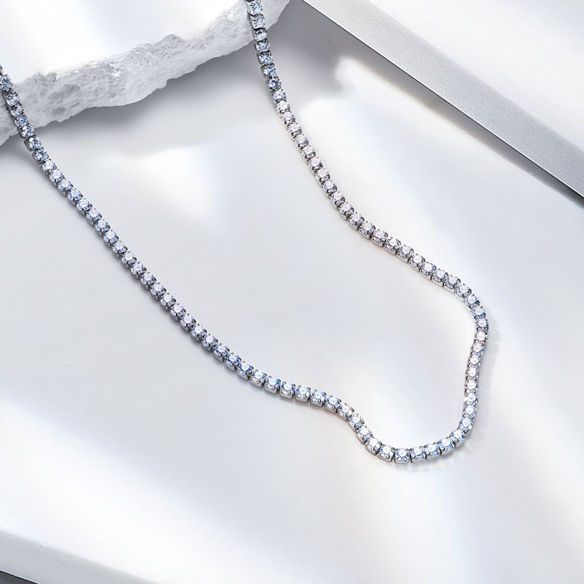 다니엘 웰링턴(DANIEL WELLINGTON) CLASSIC TENNIS NECKLACE 2컬러 테니스목걸이 체인목걸이