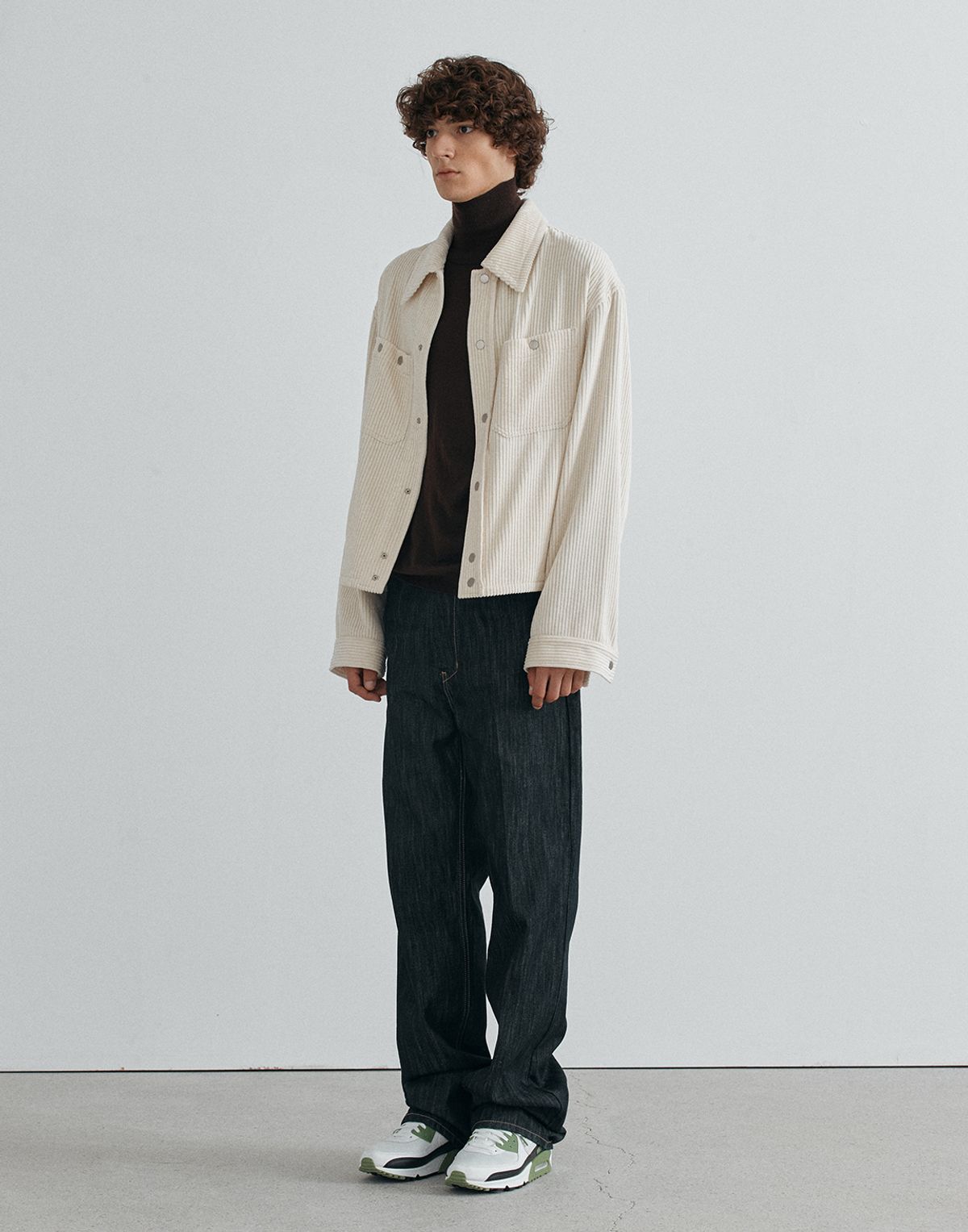 호이테(HEUTE) HET CORDUYOY SHIRTS JACKET IVORY