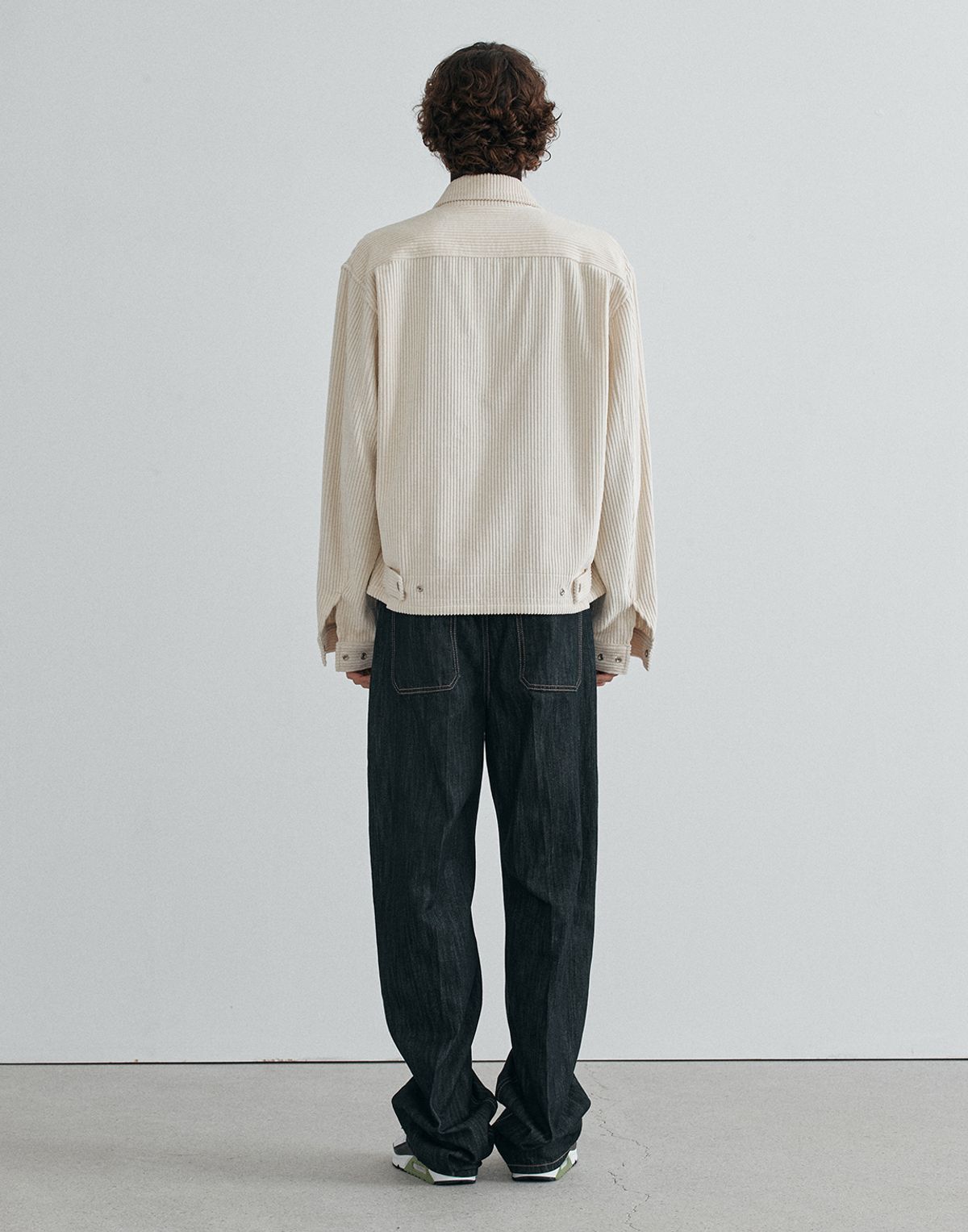 호이테(HEUTE) HET CORDUYOY SHIRTS JACKET IVORY