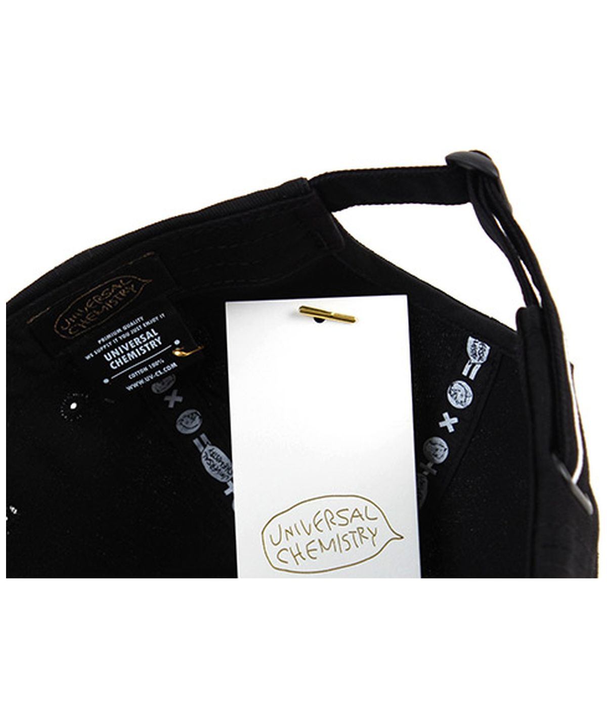유니버셜 케미스트리(UNIVERSAL CHEMISTRY) Front Logo Cotton Black Ballcap 코튼볼캡