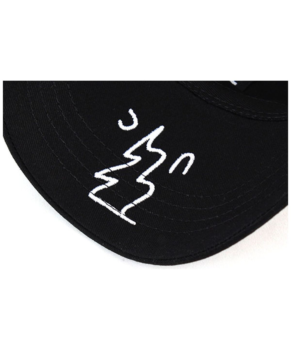 유니버셜 케미스트리(UNIVERSAL CHEMISTRY) Back Logo Cotton Black Ballcap 코튼볼캡