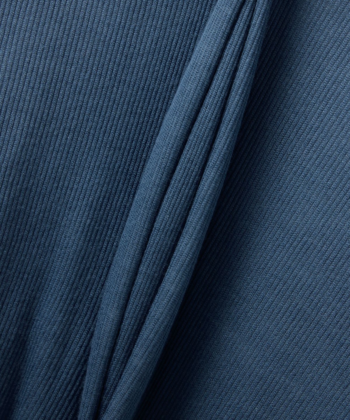 메종 마르지엘라(MAISON MARGIELA) 버드 패치 맨투맨 - 블루 / S31GU0028S23396470