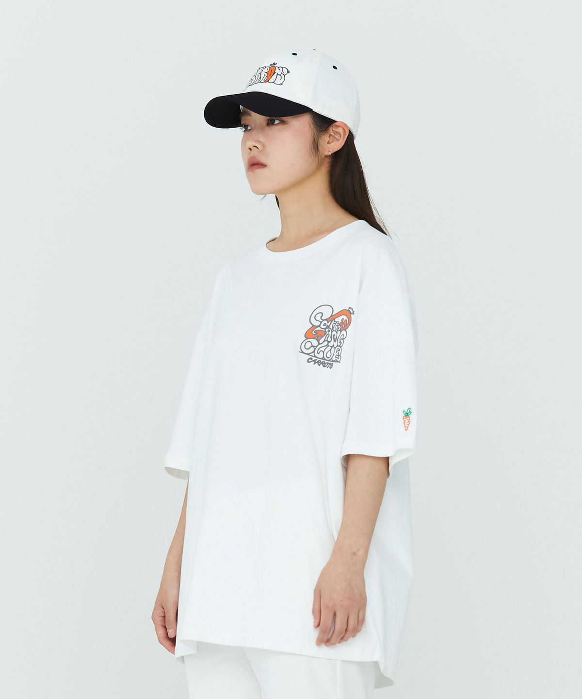 캐롯츠(CARROTS) MELTING CARROT TEE WHITE