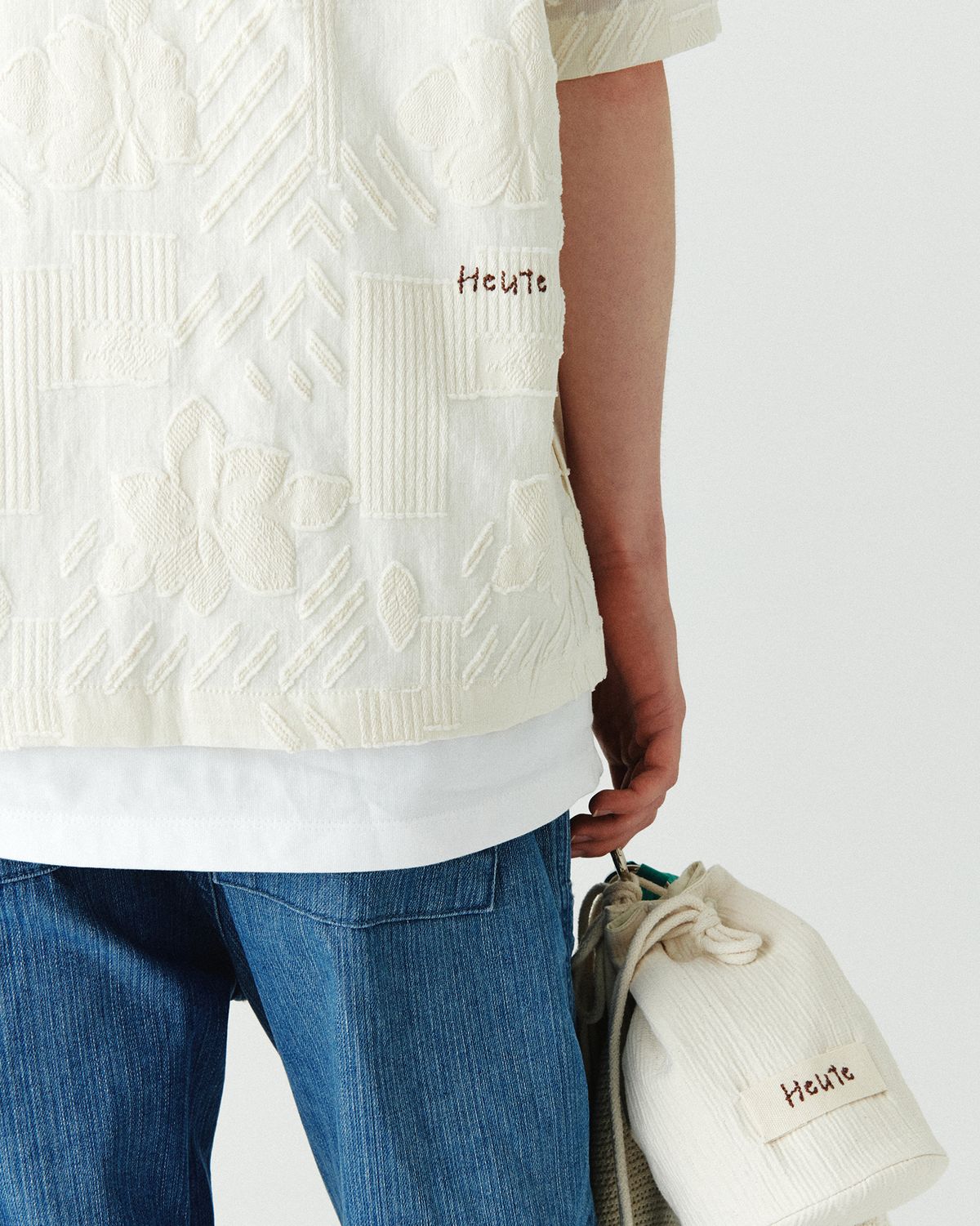 호이테(HEUTE) 23SS CONVERTIBLE COLLAR SHORT SLEEVE SHIRT IVORY
