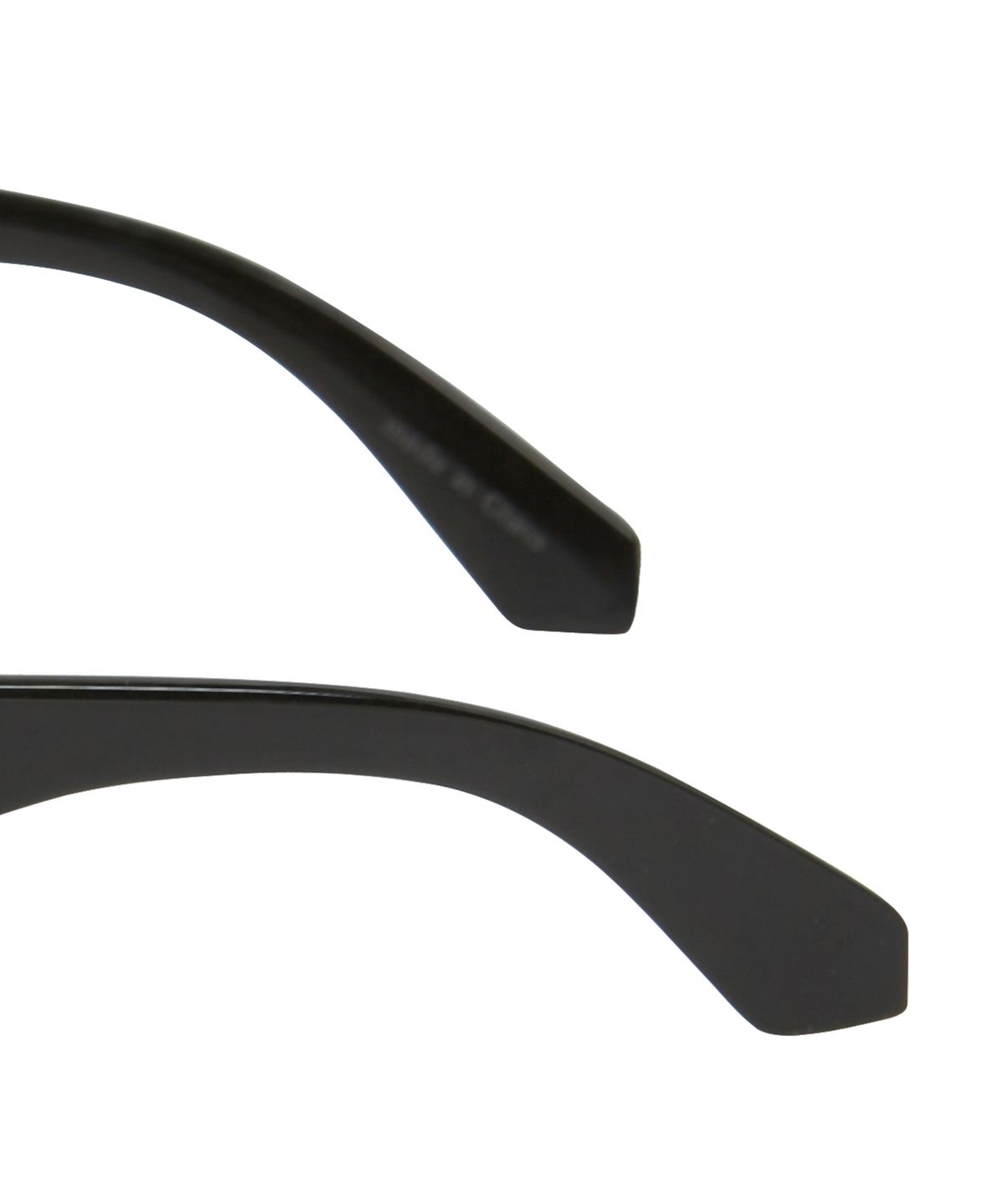 러브이즈트루(LUVISTRUE) PY STAR SUNGLASSES(BLACK)
