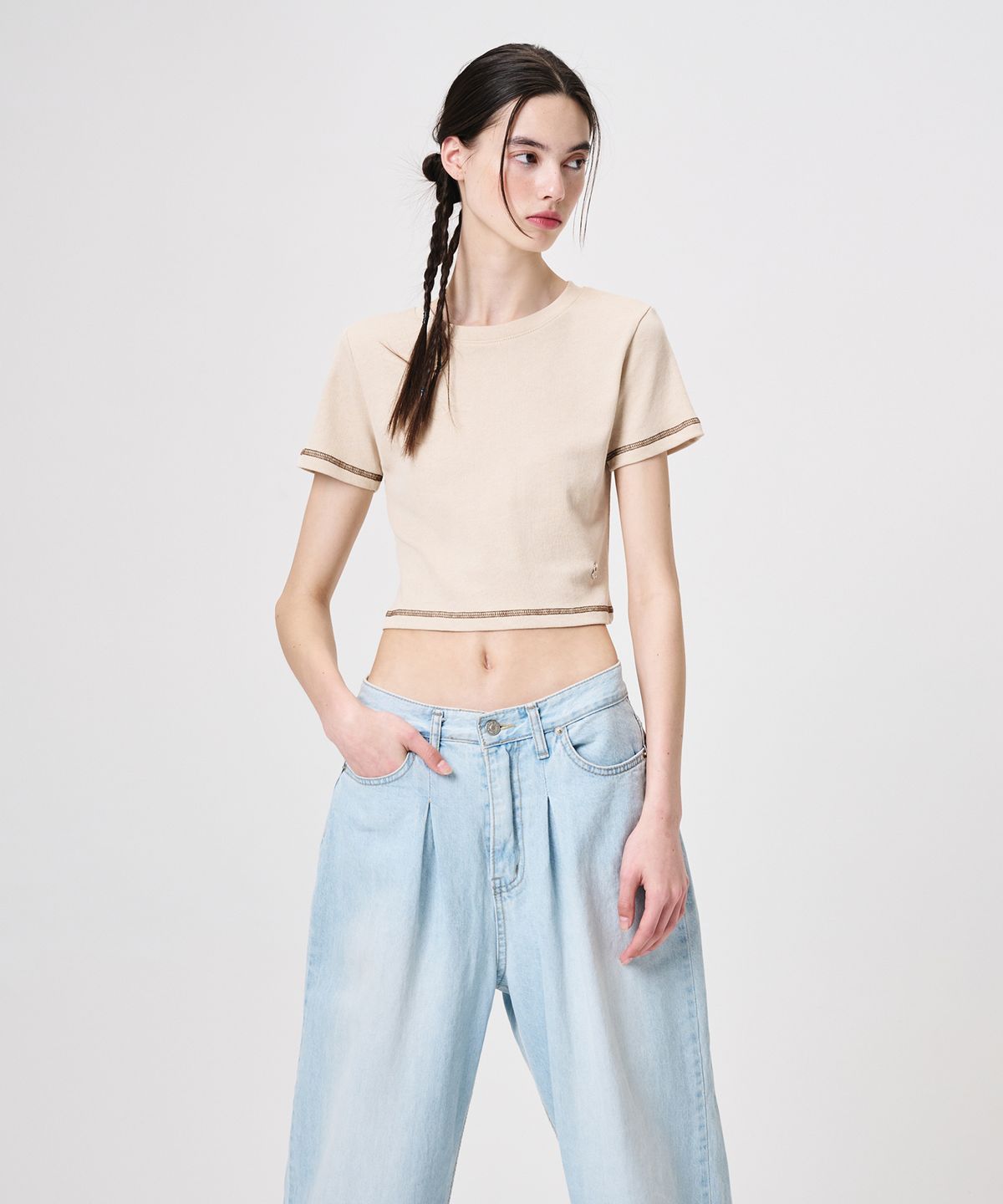 에트몽(ETMON) Pigment Stitch Detail T-Shirt, Beige