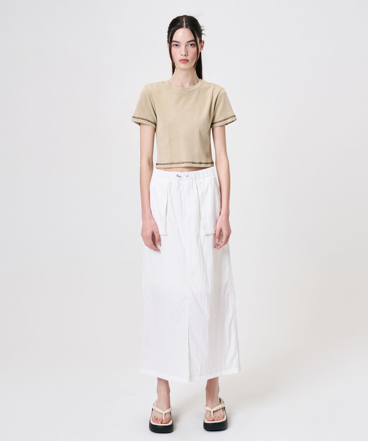 에트몽(ETMON) Pigment Stitch Detail T-Shirt, Khaki