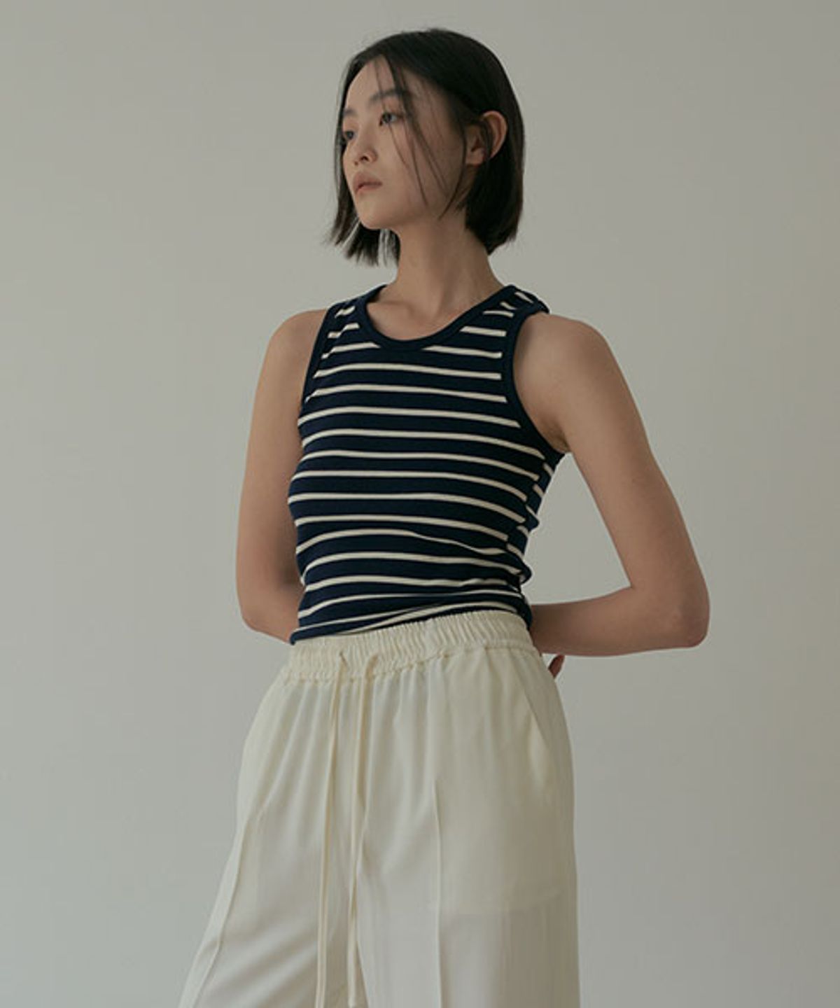 링서울(LINGSEOUL) stripe sleeveless-navy
