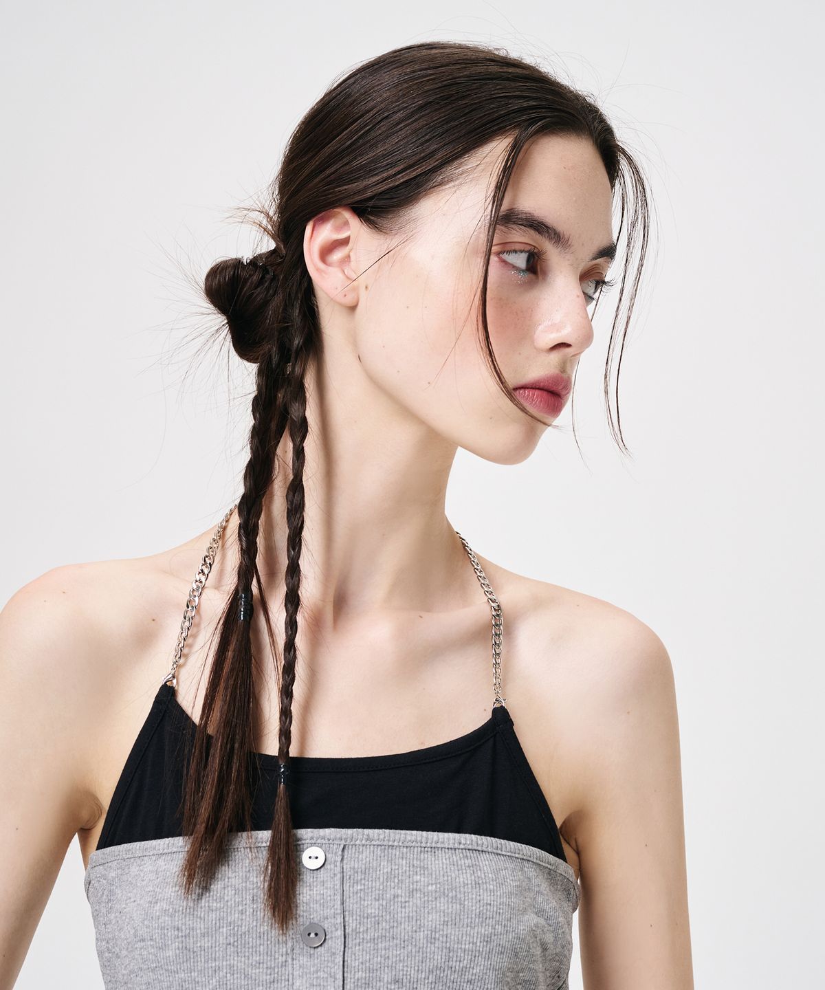 에트몽(ETMON) Chain Layered Sleeveless Top, Grey