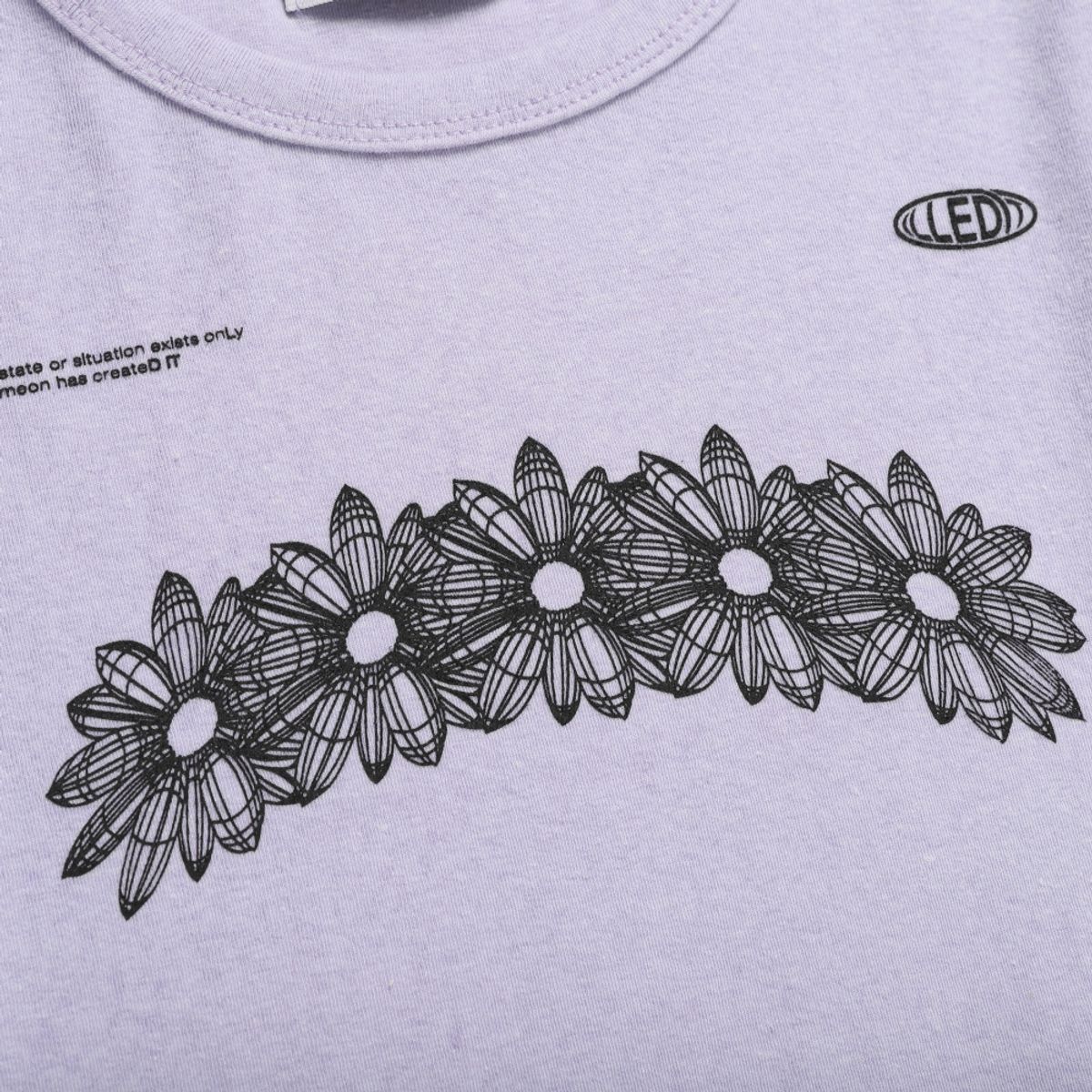 일레딧(ILLEDIT) FLOWER ARTWORK CROP TOP LAVENDER