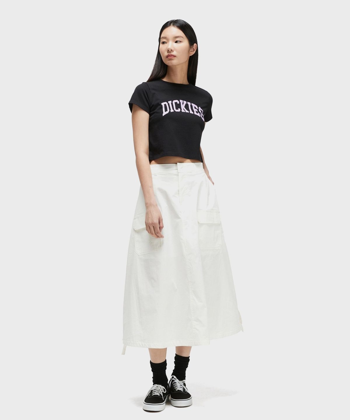 디키즈(DICKIES) 아치 로고 크롭 티셔츠 Black