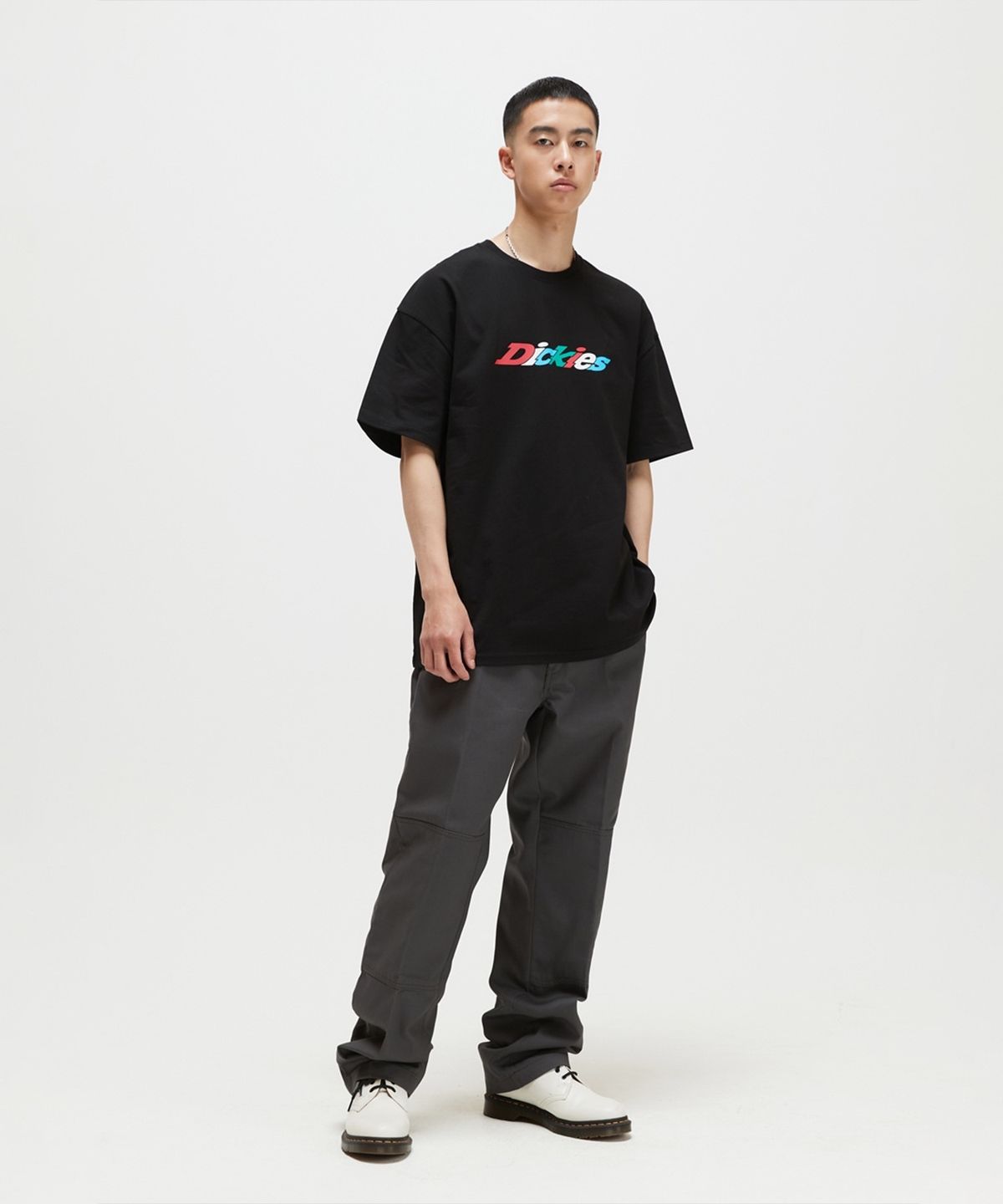 디키즈(DICKIES) 컬러 로고 티셔츠 Black