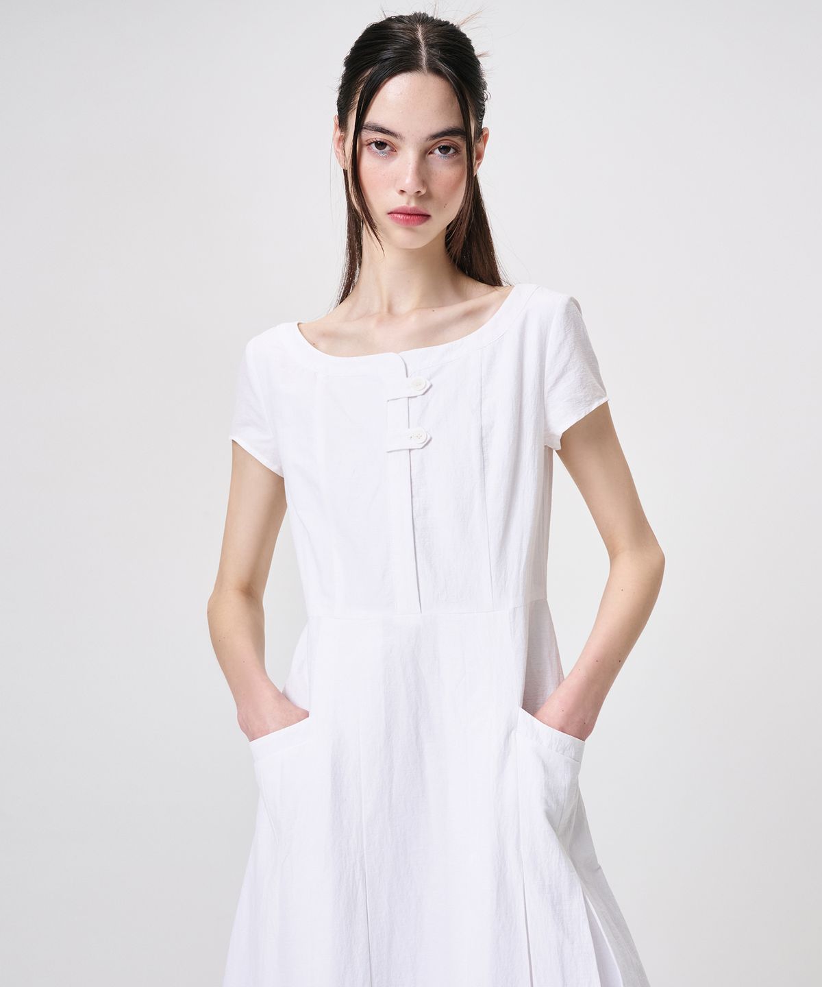 에트몽(ETMON) Linen Pleats Dress, White