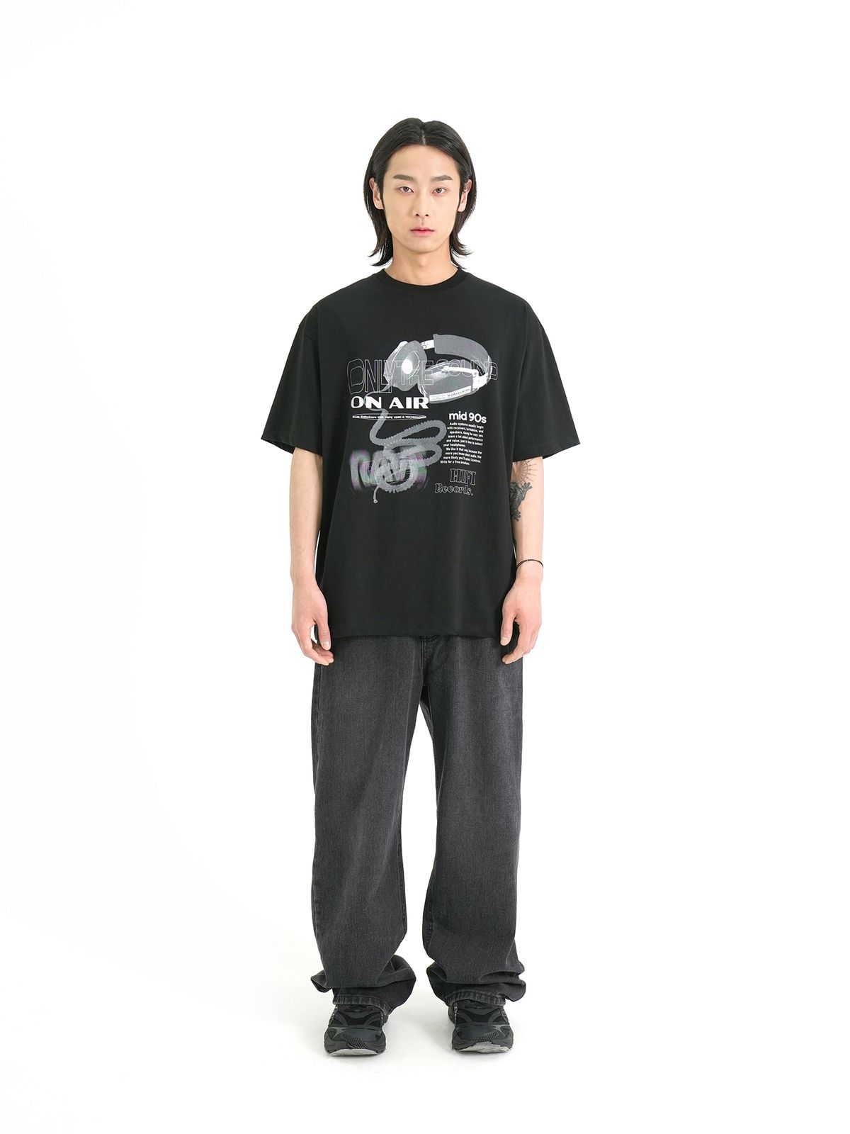 게인스보로(GAINSBORO) 하이파이 사운드 티셔츠_블랙