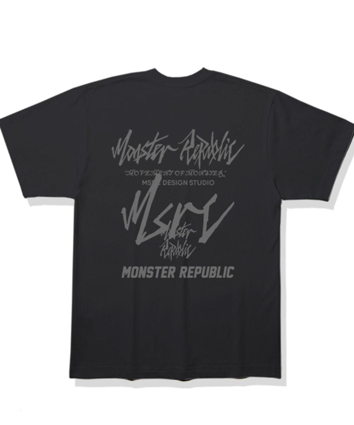 몬스터리퍼블릭(MONSTER REPUBLIC) 무브먼트 그레이 레터링 블랙 티셔츠