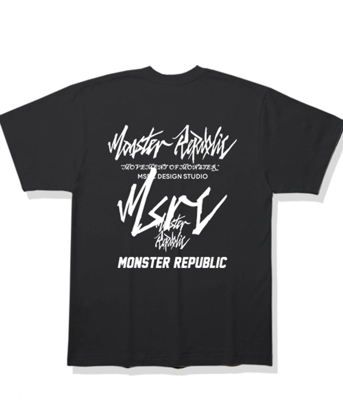 몬스터리퍼블릭(MONSTER REPUBLIC) 무브먼트 화이트 레터링 블랙 티셔츠