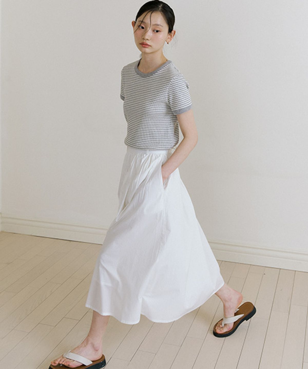 링서울(LINGSEOUL) rayon blended shirring skirt-ivory